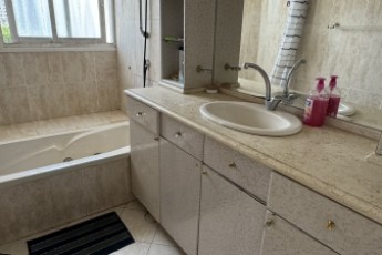 Комната на набережной с видом на море